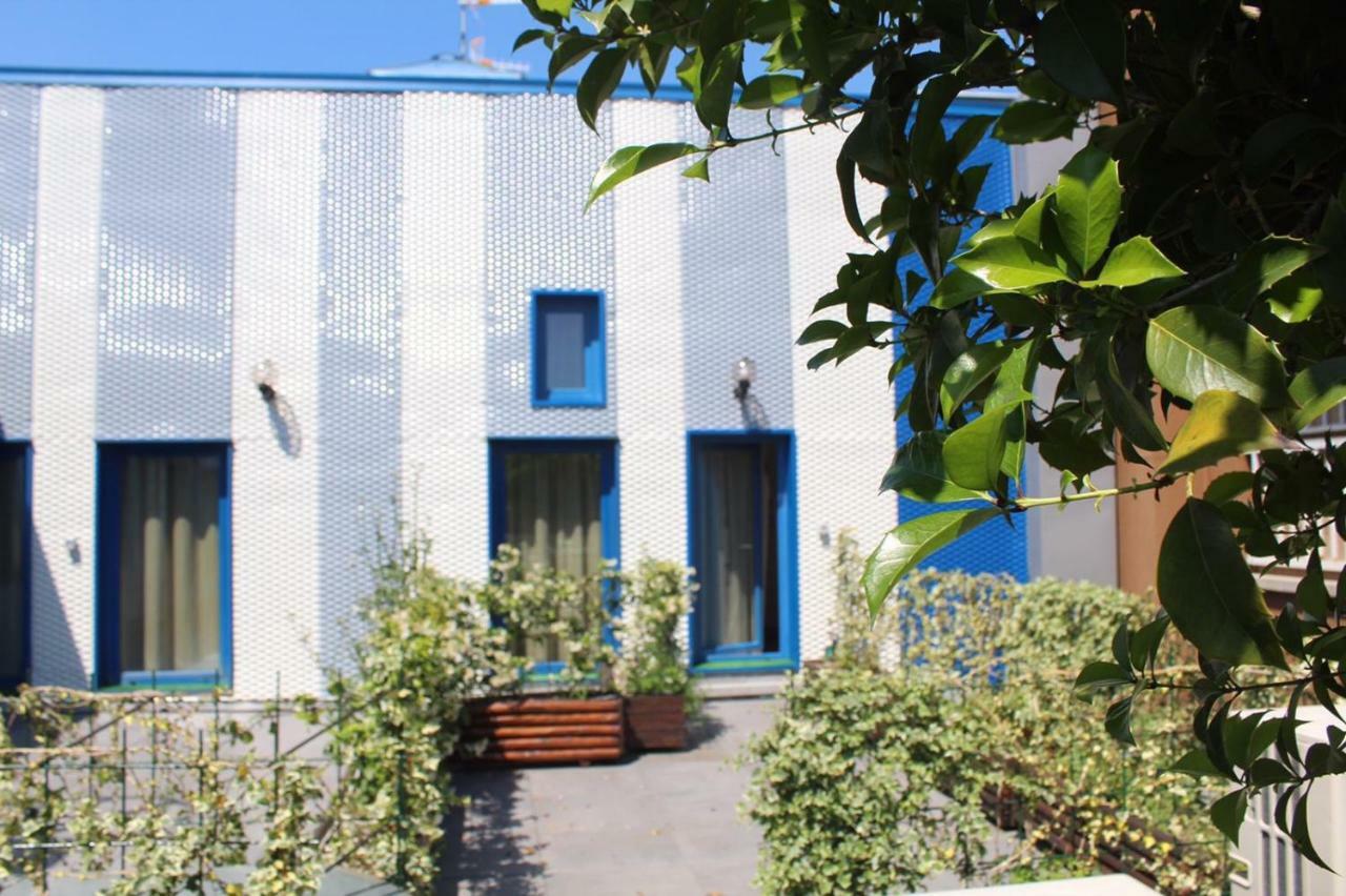 Time Out Aparthotel Casalecchio Di Reno Exterior foto
